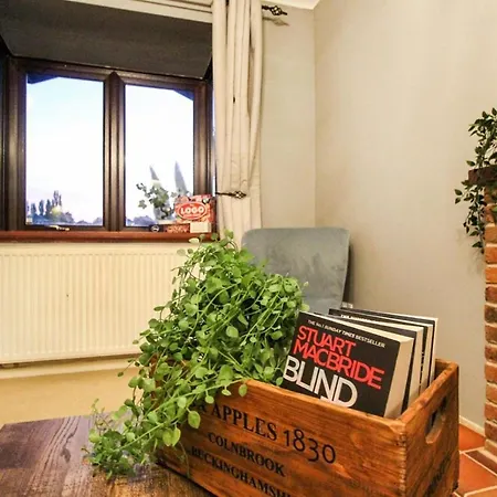 Comfortable 2 Bedroom House With Free Parking Nottingham Esterno foto