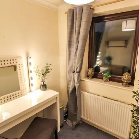 Comfortable 2 Bedroom House With Free Parking Nottingham Esterno foto